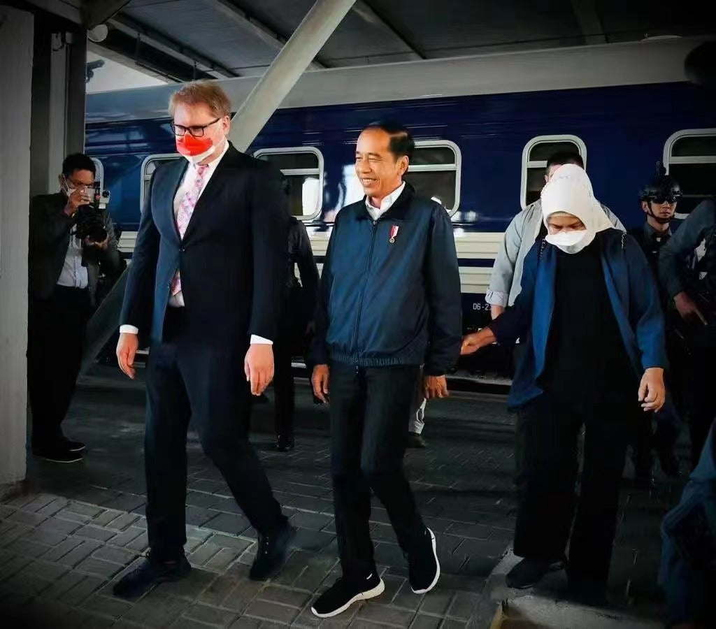 So happy that the Prime Minister of Indonesia chose our stab proof jacket